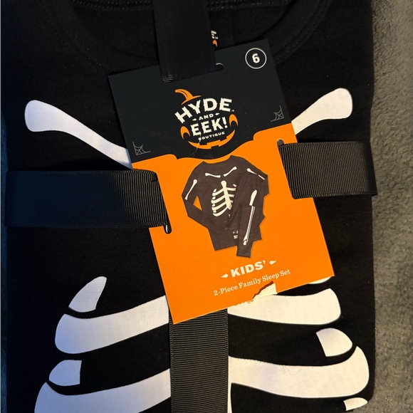 Other - Kids Skeleton PJ Set- Black and White
